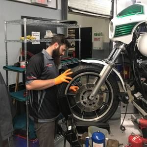 Meet your Posher, Brian